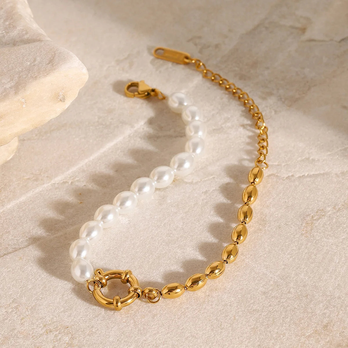 Cool Wholesale 18K Gold Plated Stainless Steel Dainty Bead Pearl High End Luxury Personalized Bracelet for Women